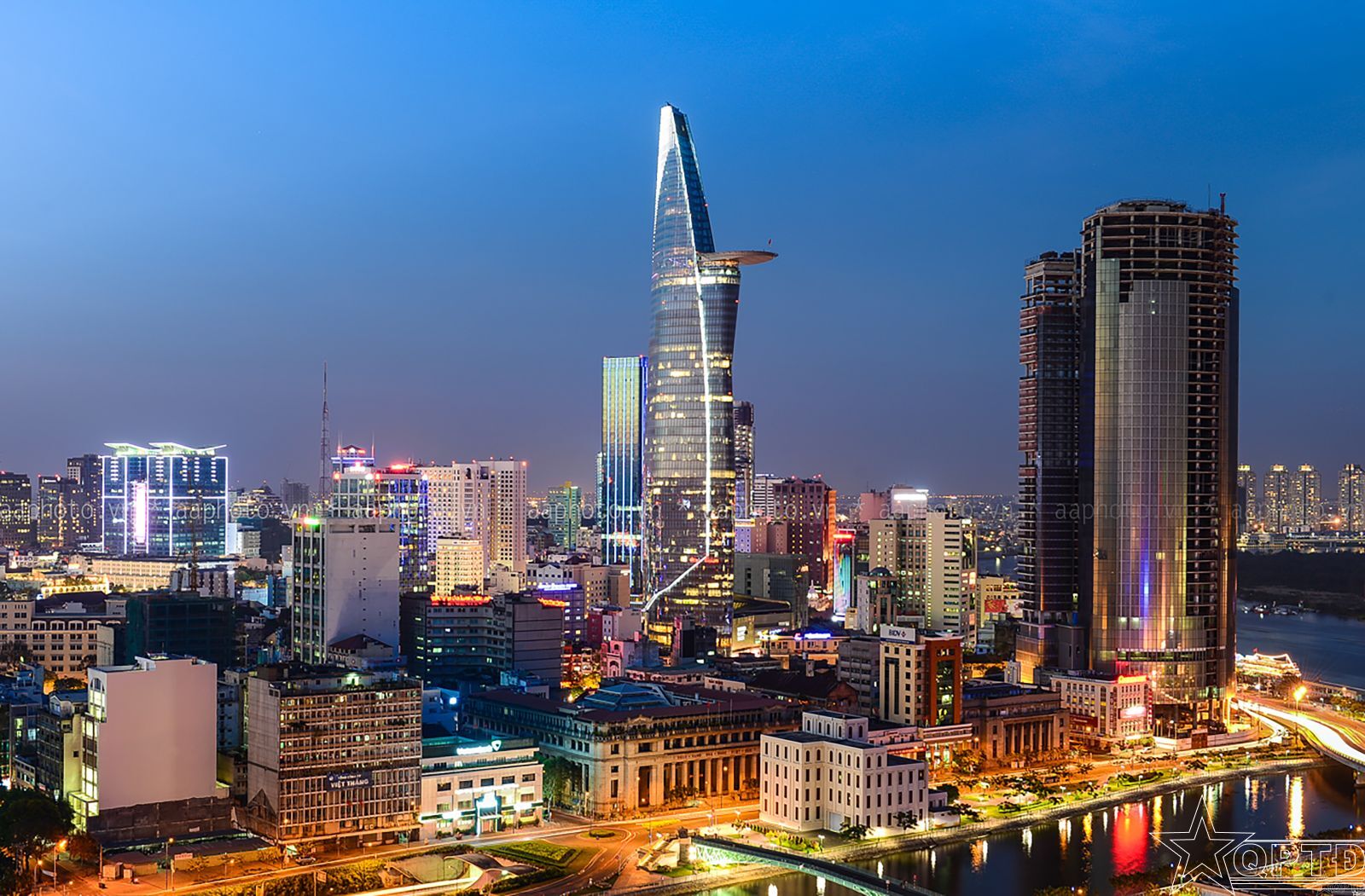 Hồ Chí Minh - Long Thành